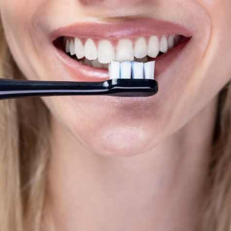 Электрическая звуковая зубная щётка Revyline RL 070 Black и по всей Беларуси в интернет-магазине Revyline.by