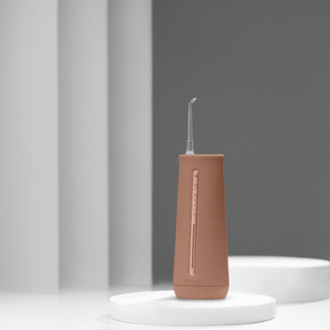 Портативный ирригатор Revyline RL 630 Special Color Edition Mocha Mousse и по всей Беларуси в интернет-магазине Revyline.by