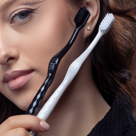 Набор зубных щеток Revyline SM6500 Duo Crystal, Black & White и по всей Беларуси в интернет-магазине Revyline.by